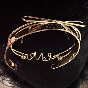 Bracelet